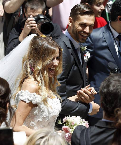 Giorno speciale per lo juventino Fernando Llorente e Maria, neo sposi nella chiesa di San Sebastian in Spagna (Epa)